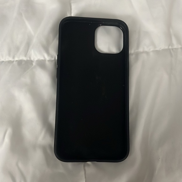 iPhone 13 case - Picture 2 of 2